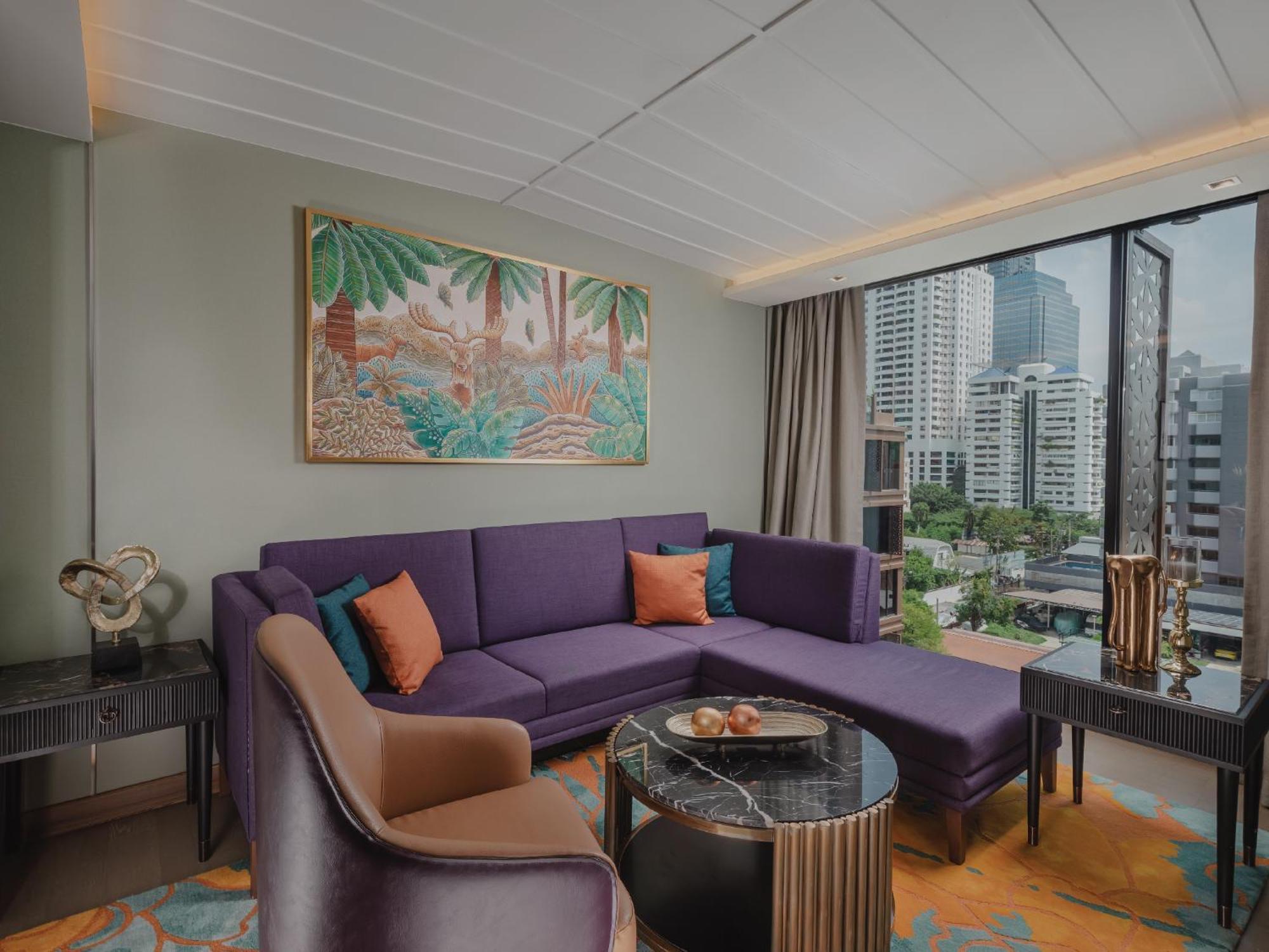 Nysa Hotel Bangkok Sukhumvit 11 Exterior photo Living room of a suite